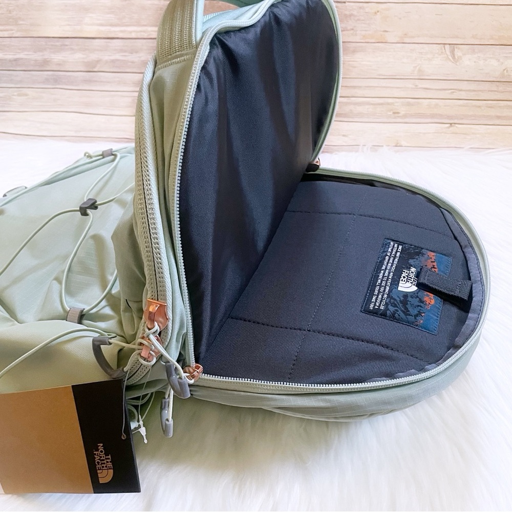 The North Face Women’s Borealis Luxe 27 Liter Backpack - Picture 9 of 9